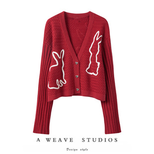艺术交叠~红色V领爱心扣兔子图案外套纯羊绒针织开衫