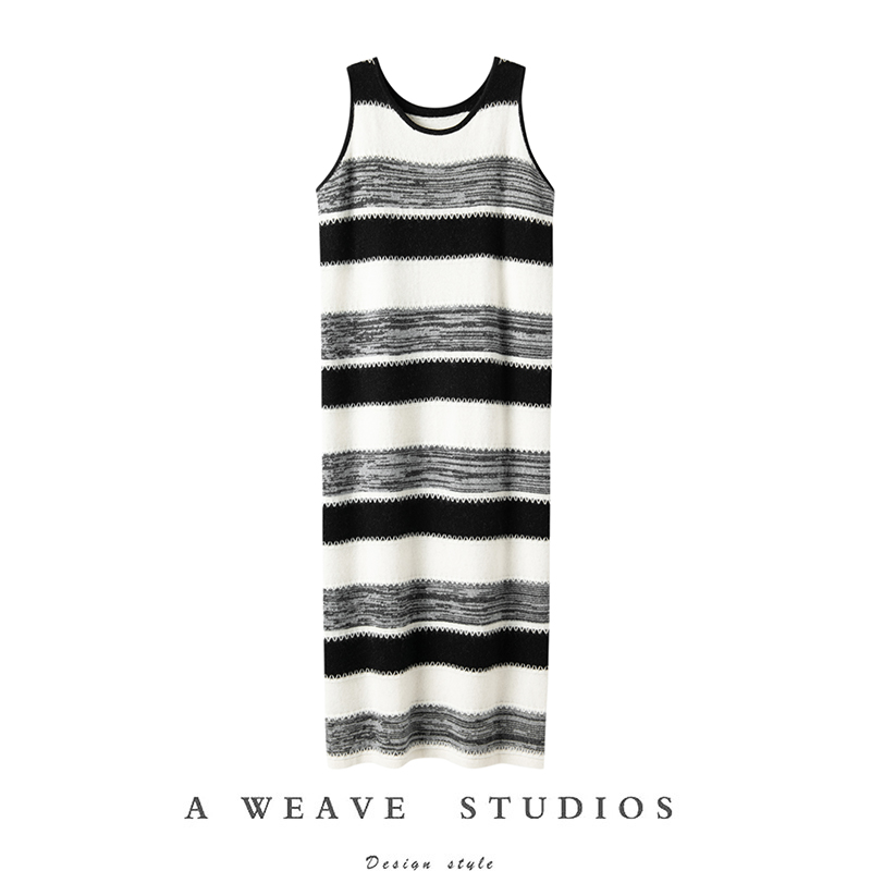 小香风三色拼接条纹纯羊绒开衫