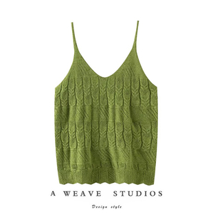 轻松穿搭时髦~时髦细肩带纯羊绒吊带女针织背心V领保暖修身