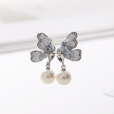 超仙精致蝴蝶翅膀珍珠耳环2023年新款女轻奢气质百搭高级耳钉耳饰