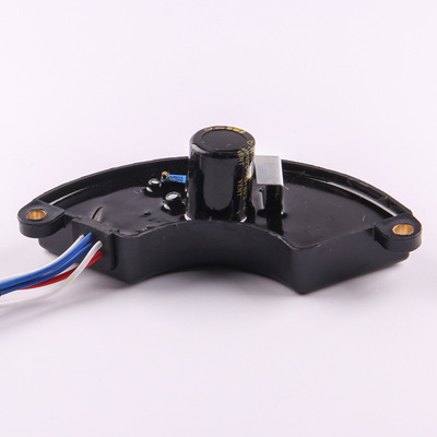 5KW 汽油发电机电压调节器 单相稳压器 AVR 250V 470uf