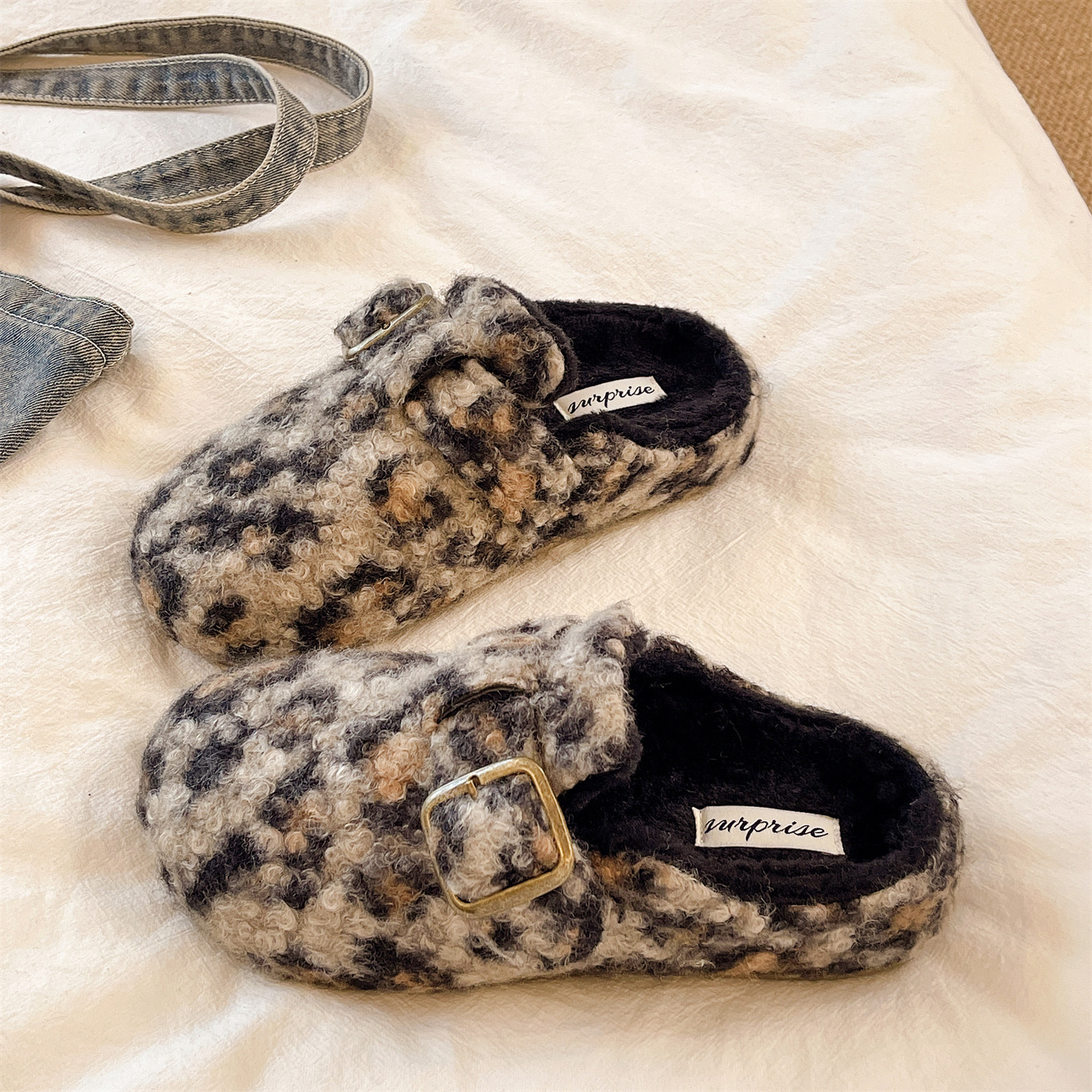 俏绘时尚性感豹纹厚底保暖棉拖鞋