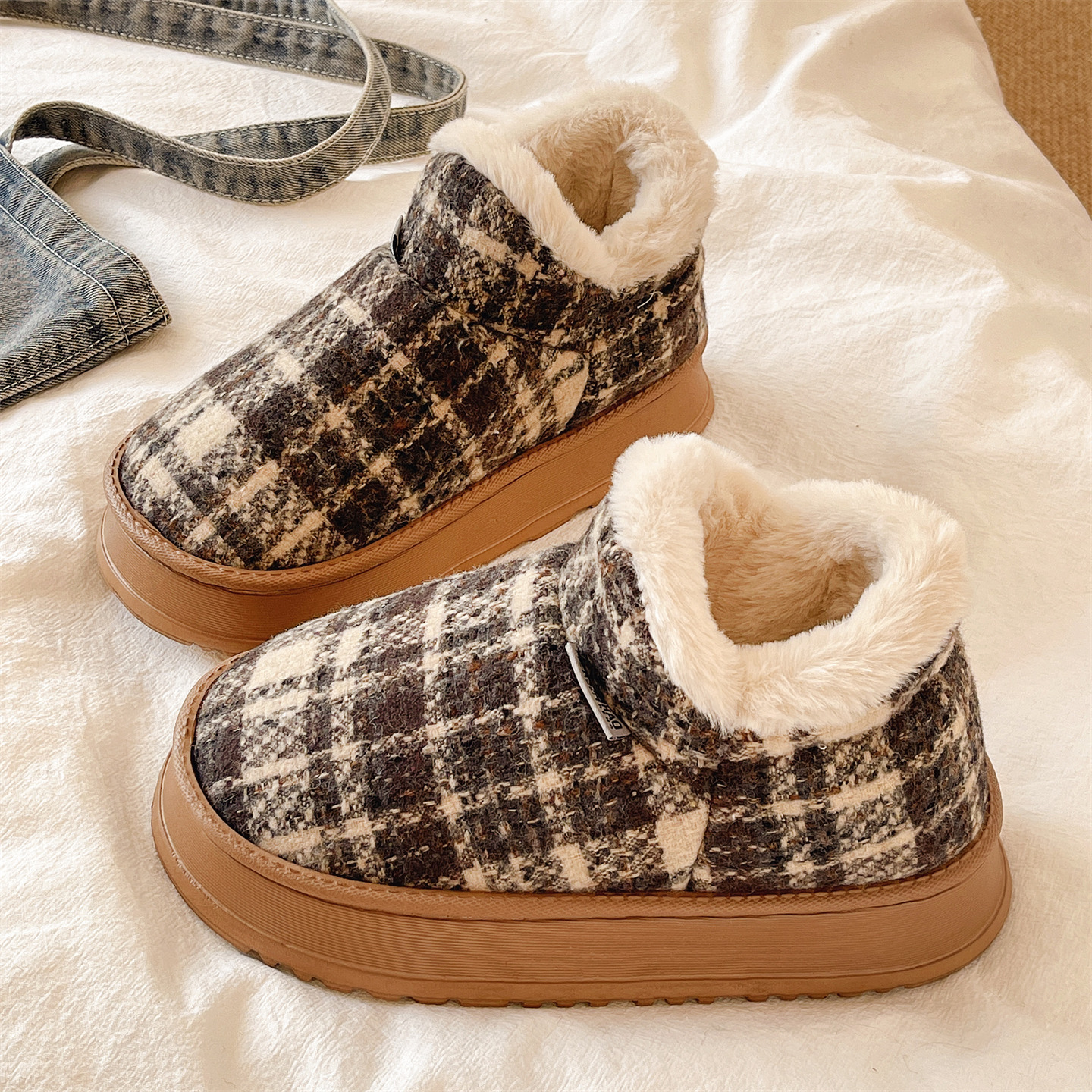 俏绘时尚格子厚底加绒包跟棉鞋