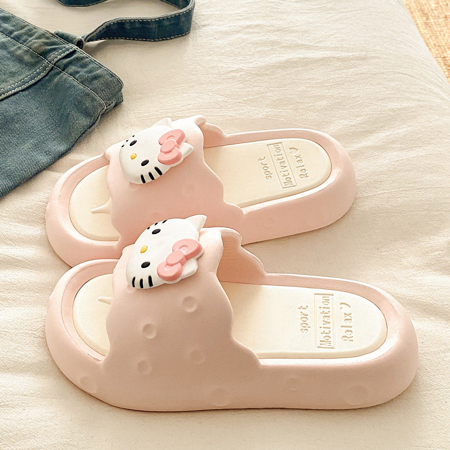 可爱kt猫凉拖鞋女夏季外穿2026新款厚底家居室内浴室洗澡防滑拖鞋,女鞋,一字拖,淘宝优惠券,粉丝福利购,淘宝优惠卷