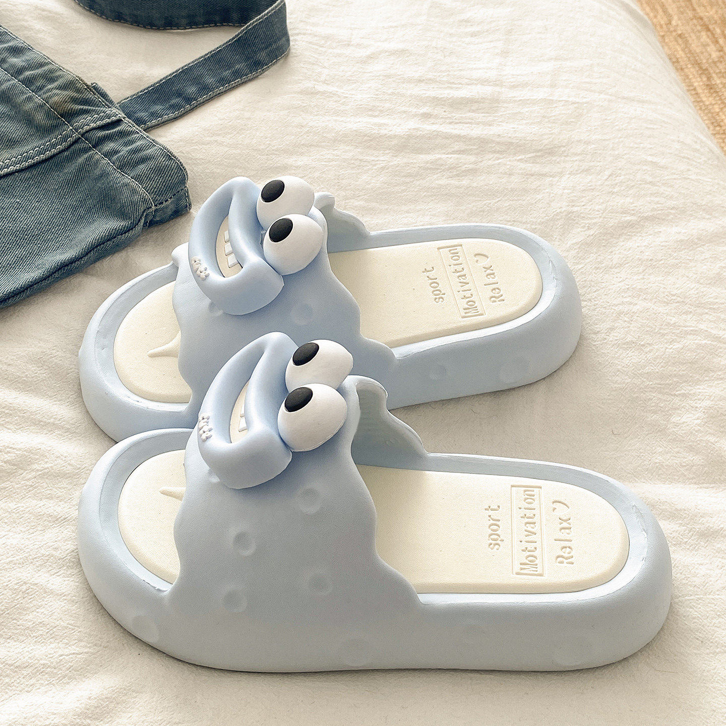 可爱大嘴眼睛拖鞋女夏季家居外穿2026新款学生防滑厚底沙滩凉拖鞋,女鞋,一字拖,淘宝优惠券,粉丝福利购,淘宝优惠卷