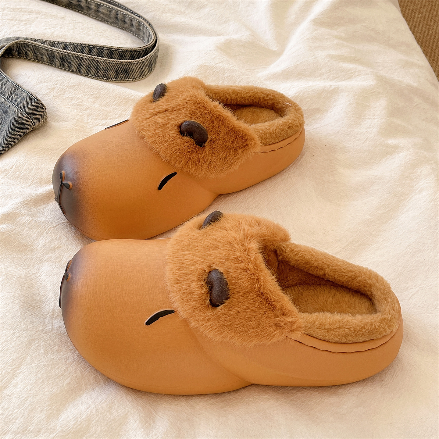 可爱卡皮巴拉防水棉拖鞋，居家外穿都可以