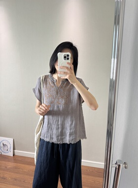 夏季新款法式设计感鱼骨纹纯亚麻V领刺绣短袖小衫女宽松显瘦