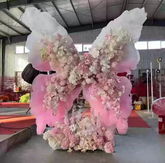 新款网红打卡大型蝴蝶造型婚礼订婚布置粉色花朵网纱舞台装饰道具
