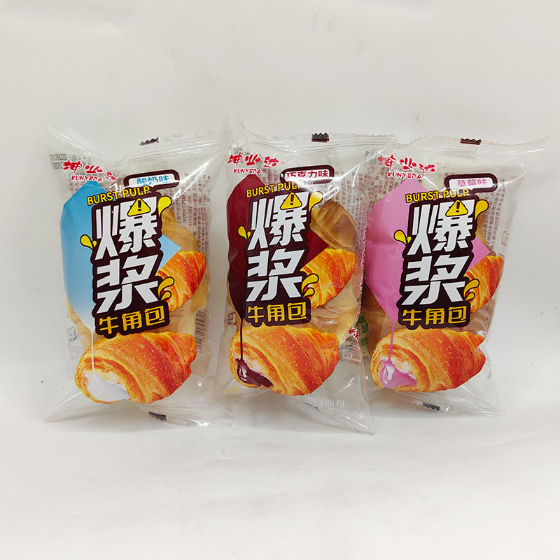 坤业达爆浆牛角包夹心面包草莓味酸奶味巧克力味代餐充饥解饿零食