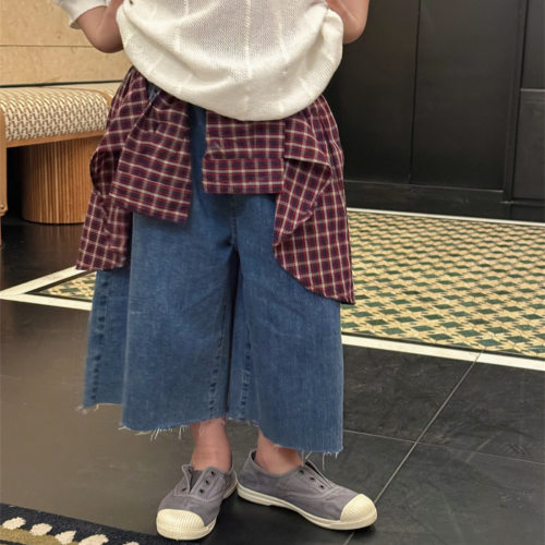 奶酪与喵男童牛仔裤2026夏季新款儿童格子屁帘阔腿裤毛边七分裤子