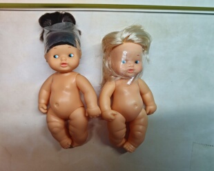 Famosa儿童过家家互动玩具宝宝四肢可动散货无衣服可动玩具益智