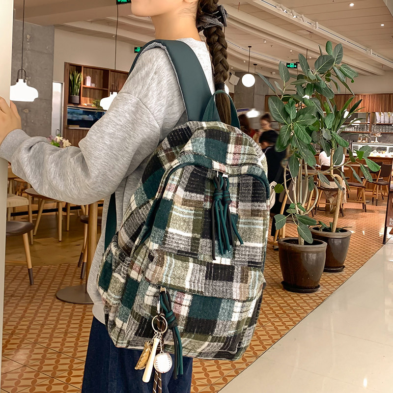 哦莫！介冬季毛绒双肩包真的赞！