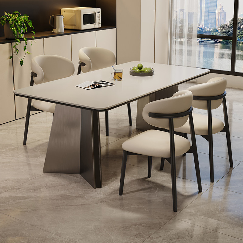 岩板餐桌椅2026新款小户型桌子客厅家用饭桌轻奢现代简约长方形桌