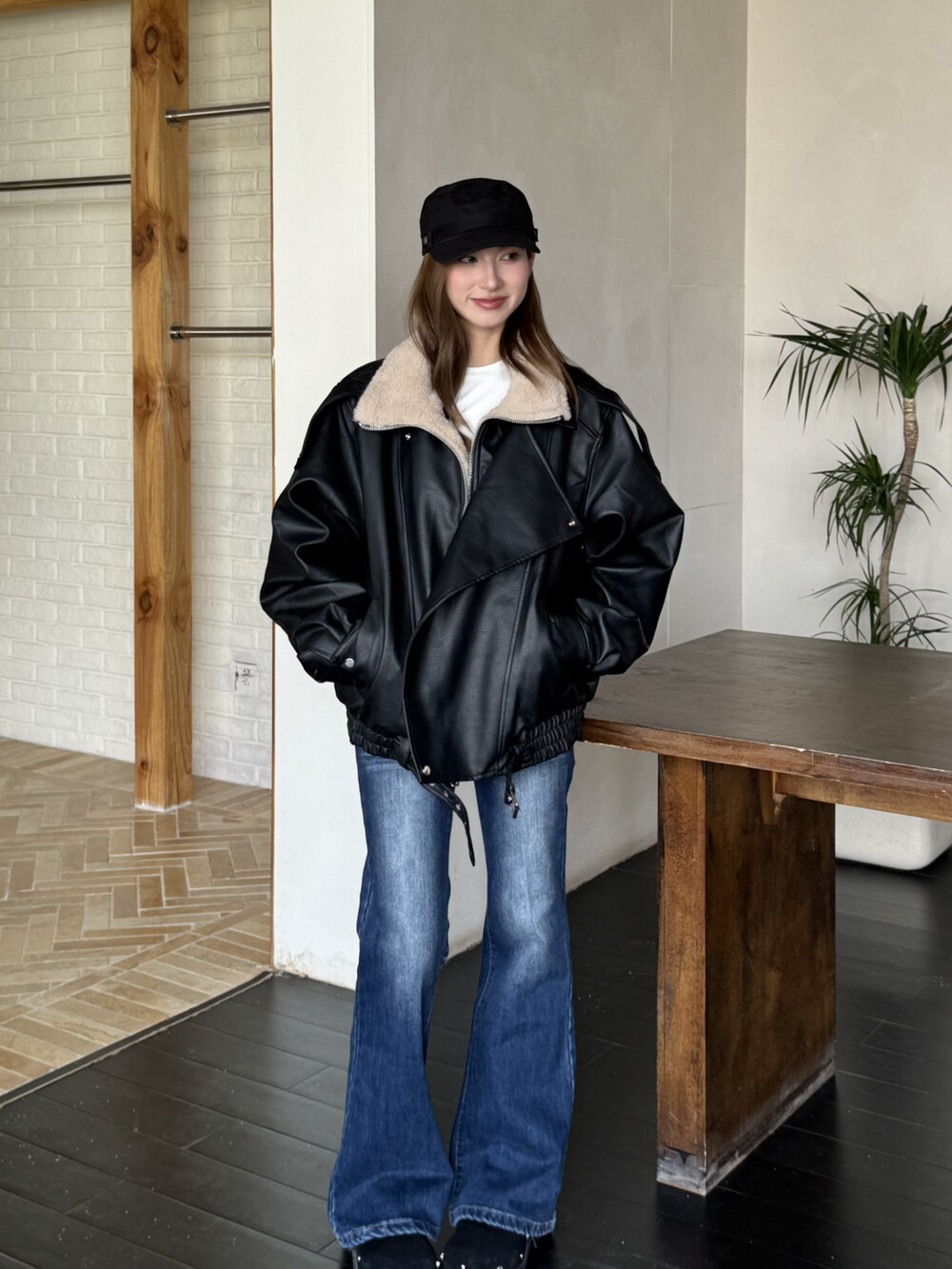 十三行正品2025冬季新款韩版洋气百搭ins翻领羊羔毛宽松保暖皮衣