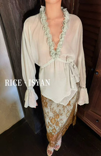 2026春季 氛围感V领蕾丝拼接宽松衬衫 新款 洋气时尚 女 韩版 RICE正版