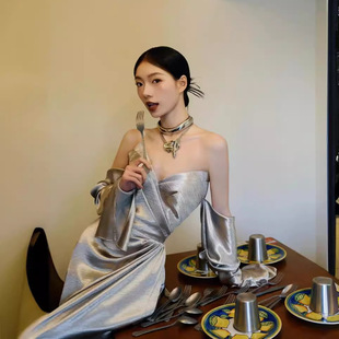 高级定制重工设计奢华缎面晚礼服晨袍敬酒服成人礼生日战袍漫缘