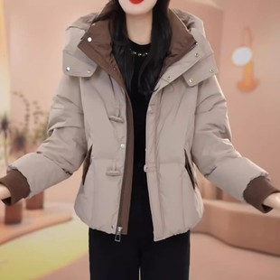 平湖羽绒服女款冬季2025新款今年流行爆款九江巨好看小个子短外套