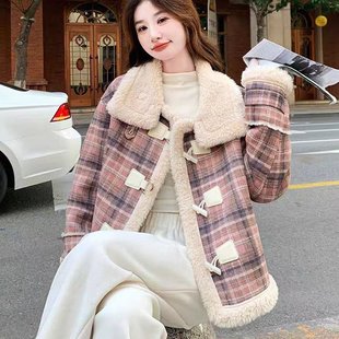 格子皮毛一体羊羔绒外套女短款冬季2025新款爆款小个子羊羔毛棉服