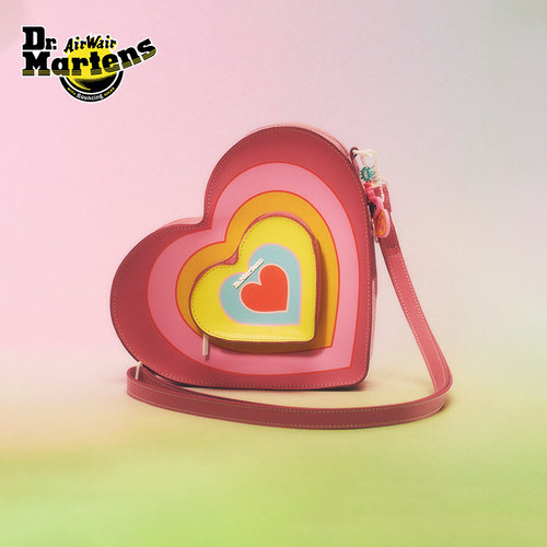 Dr.Martens马丁博士Heart Bag 联名款PowerPuff Girls 26秋单肩包