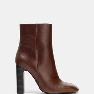 ZA家2025秋季新品 女鞋 侧面拉链闭合皮革粗高跟短靴 3106610 700