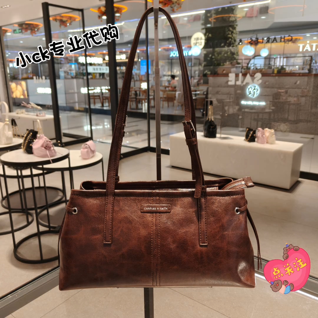 CHARLES&KEITH25秋季新款CK2-20782673复古油蜡皮绳结单肩腋下包