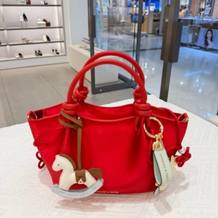CHARLES&KEITH26春新品CK2-30782804-A新年系列绳结提手女包婚包