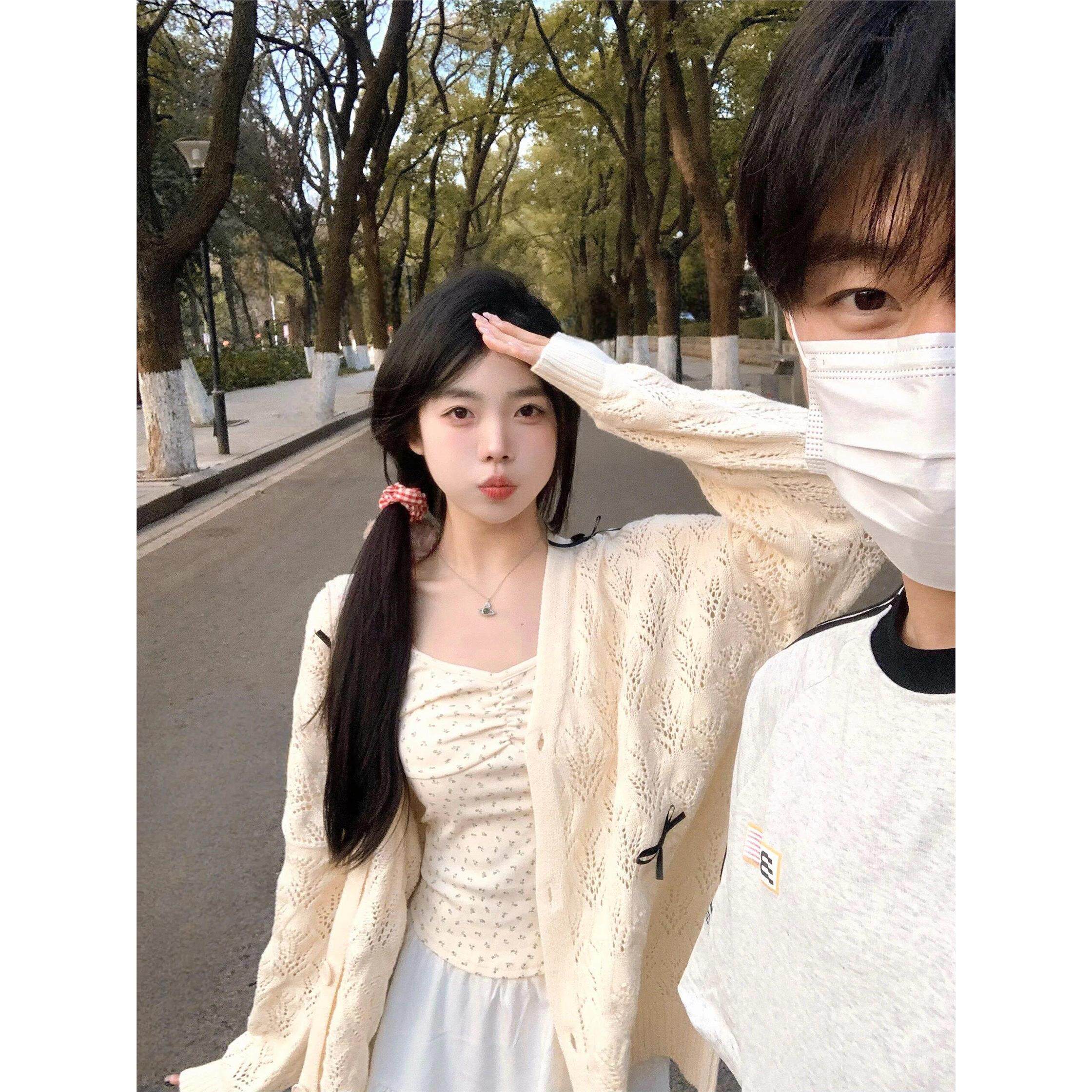 学院风镂空薄款针织开衫女春款2025新款外搭披肩宽松休闲外套上衣