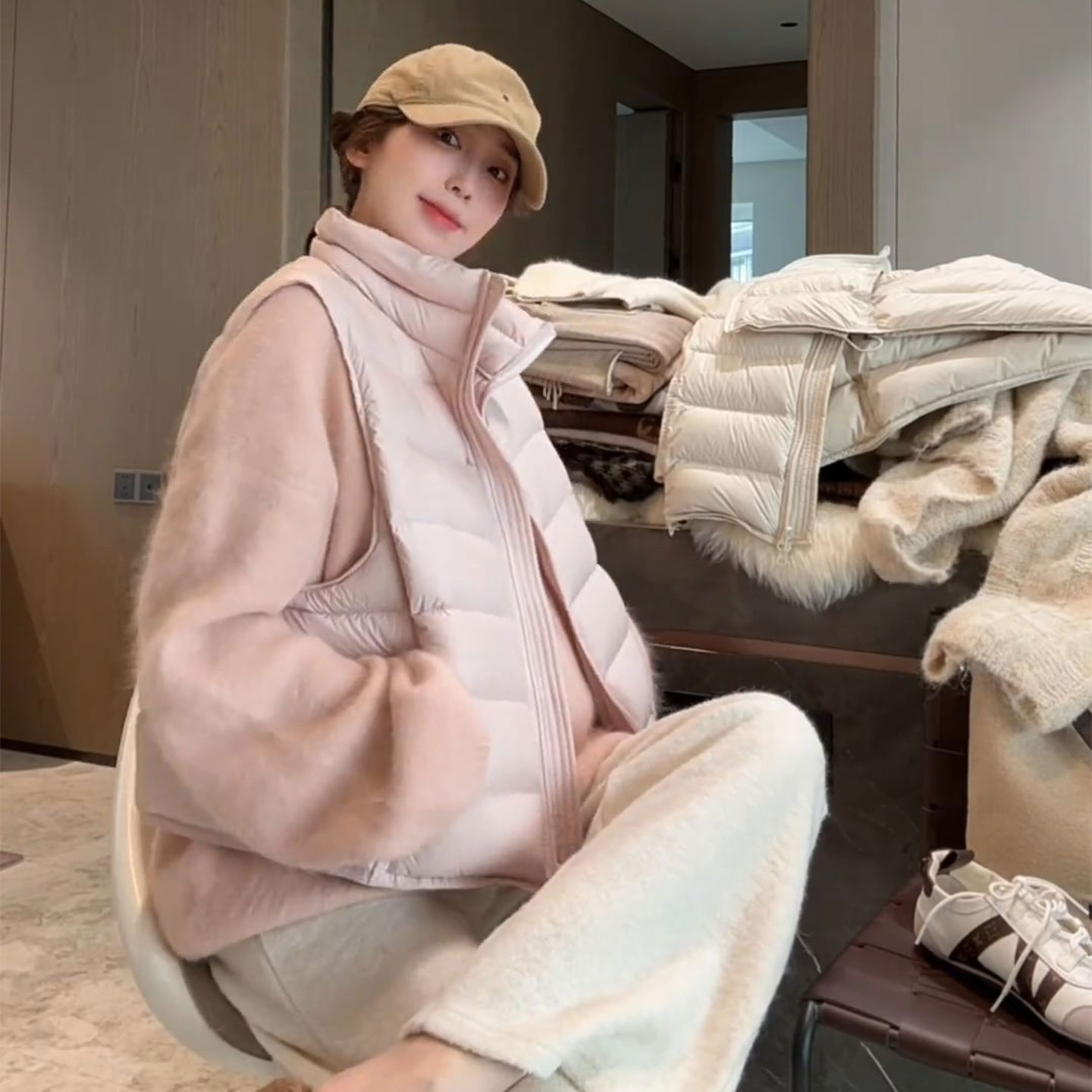 轻薄排骨羽绒棉马甲女2025年冬季新款小个子棉马甲外套马夹坎肩潮