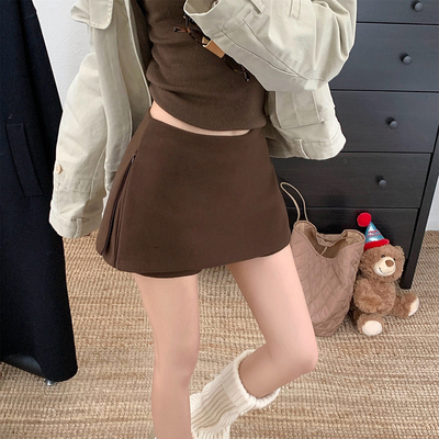 咖啡色毛呢短裙低腰防走光半身裙
