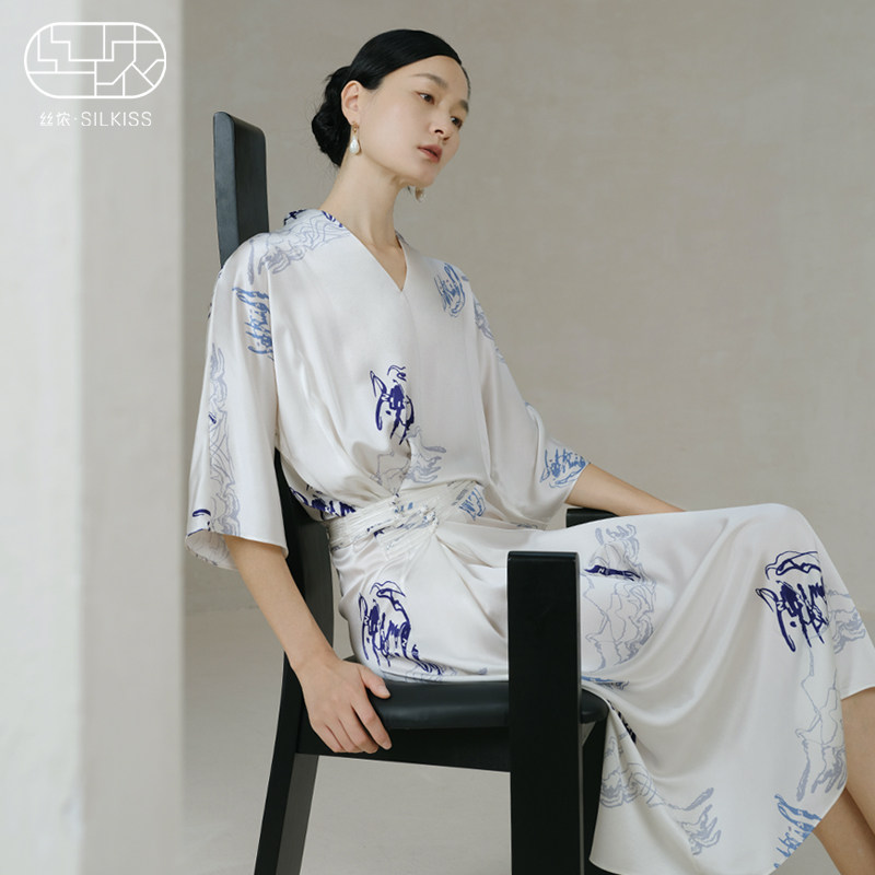 丝侬中国风盘扣收腰桑蚕丝家居服