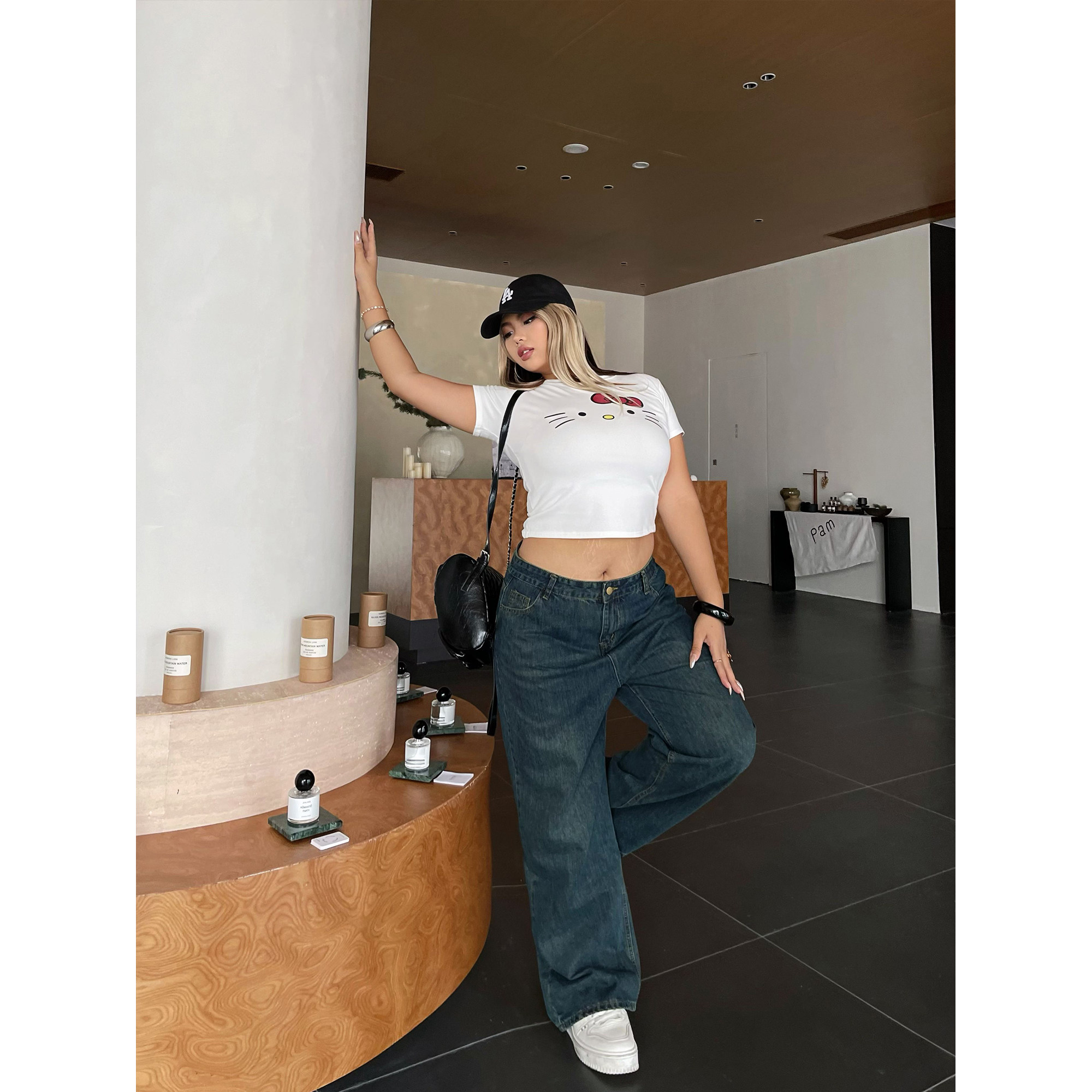 楠哥微胖mm美式复古直筒牛仔裤女早秋大码宽松百搭遮肚显瘦阔腿裤