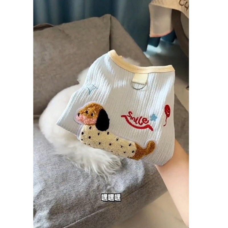 宠物狗狗衣服春夏季带牵引扣可爱腊肠狗刺绣背心小型幼犬泰迪比熊