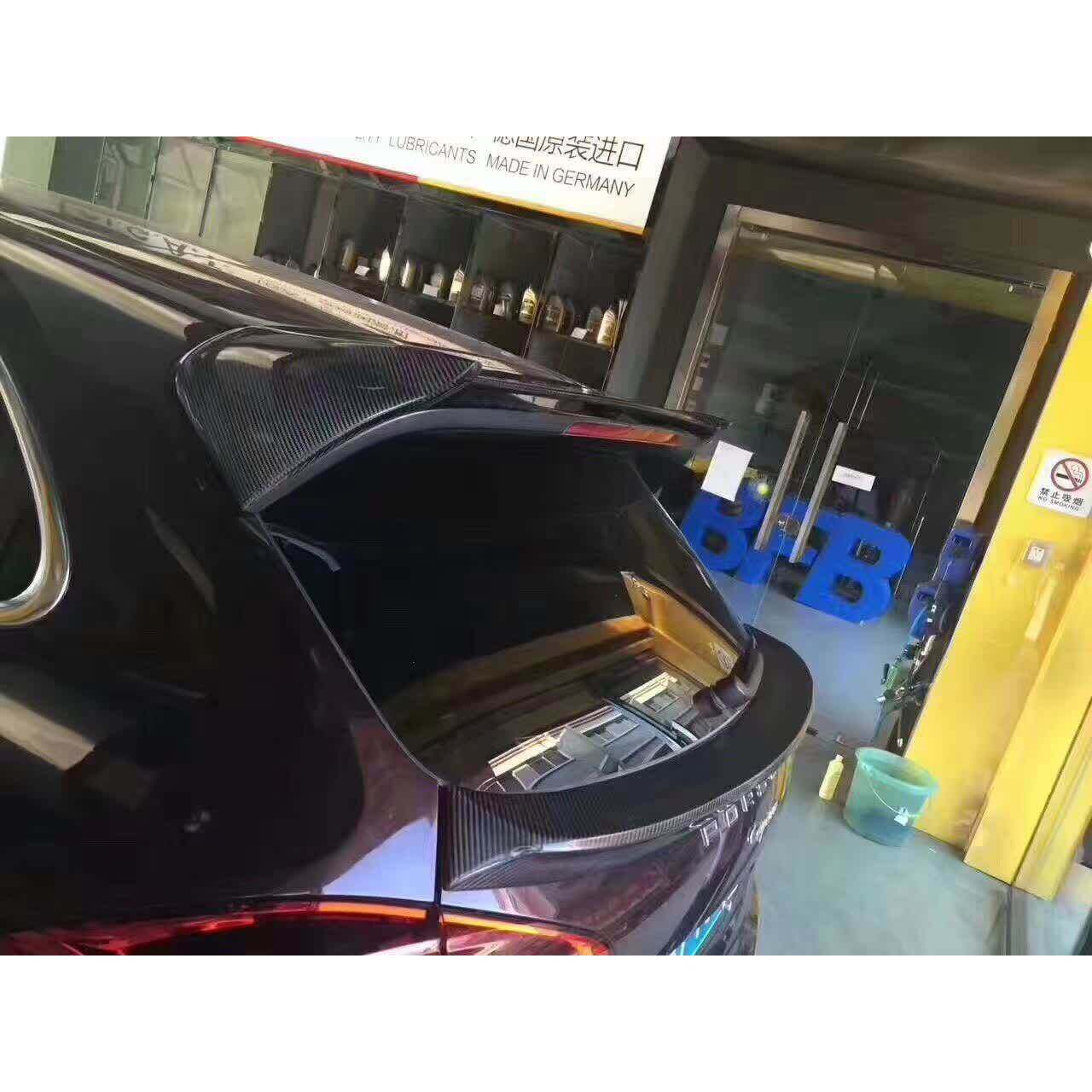 适用于保时捷卡宴碳纤尾翼 碳纤大尾翼 顶翼 碳纤定风翼 后扰流板
