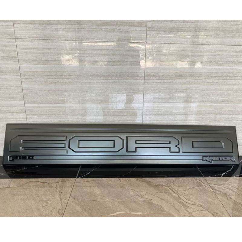 适用21-24年福特猛禽F150后尾门护板大标后尾门盖板装饰门板改装