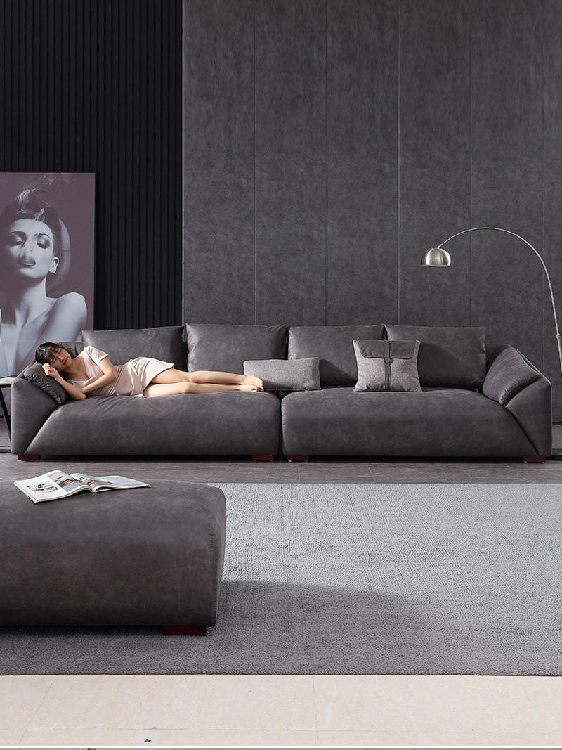 Re-emphasis on Italian light luxury down technology fabric sofa living room Nordic simple modern style small apartment minimalist combination
