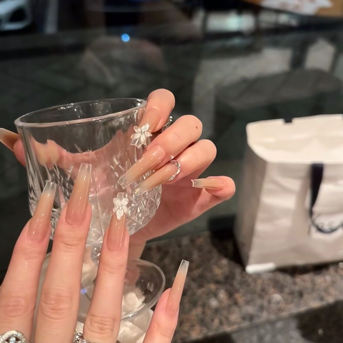 纯欲冰透裸色穿戴甲显白简约纯色手工冰花手绘长款指甲贴片可拆卸