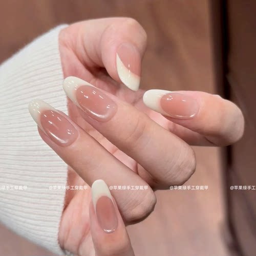 【桃花坞】白色法式晕染腮红纯手工穿戴甲裸色显白贴甜妹温柔美甲