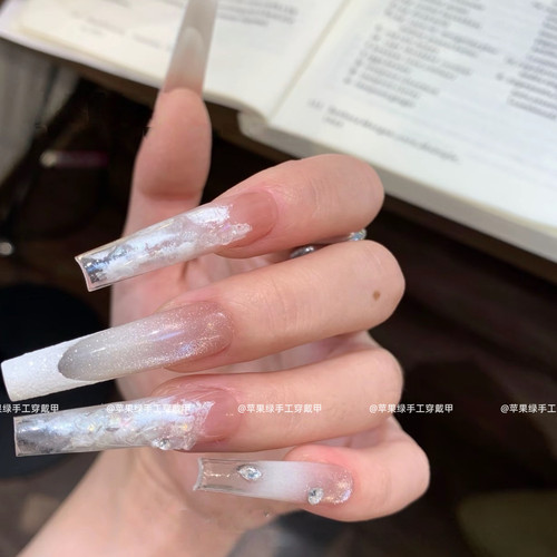 【白砂醋酸】冰透裸白渐变醋酸美甲高级感碎钻猫眼温柔显白穿戴甲