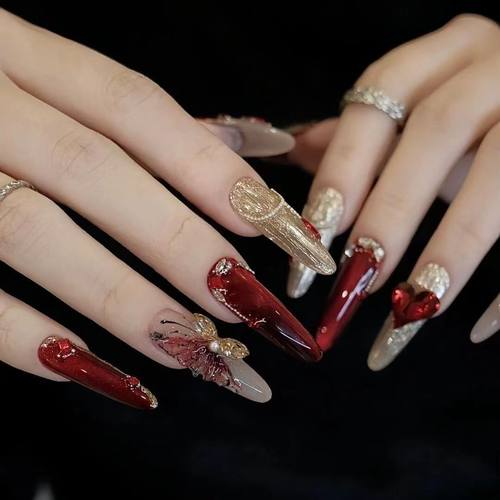 鸿运蝶舞美甲红色魔镜粉蝴蝶轻奢国风手工穿戴甲高级感财运指甲贴