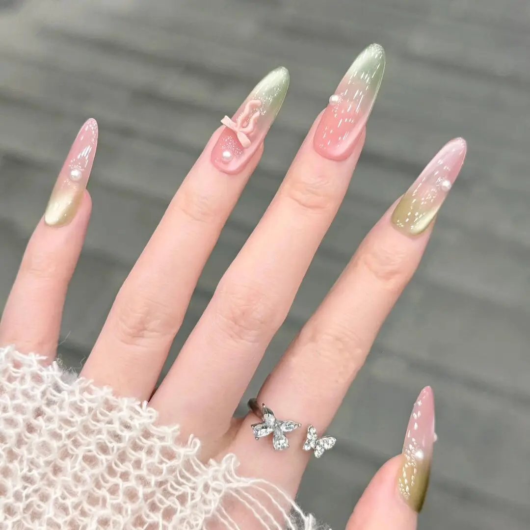 【青柠蜜桃】新款夏季芭乐渐变手工猫眼纯手工穿戴甲法式显白美甲