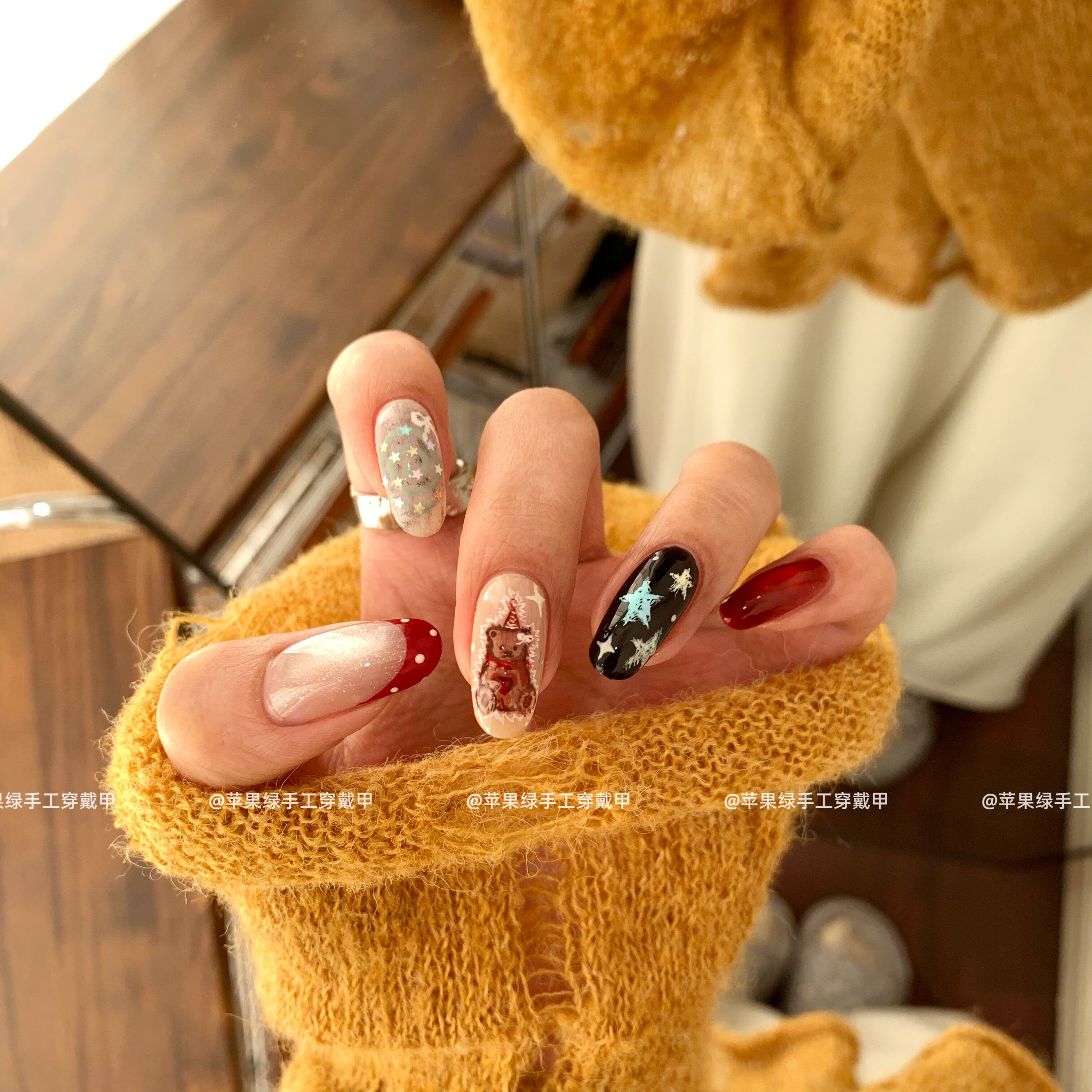 【小熊流星】原创秋冬可爱手绘星穿戴甲手工甲片裸色猫眼法式美甲