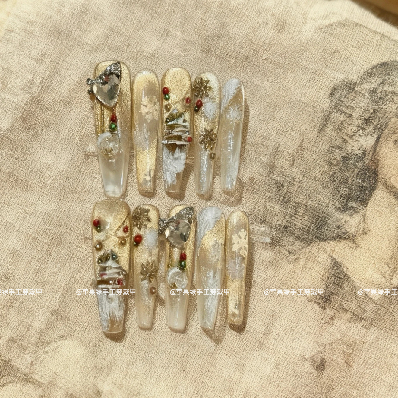 【金光树下】圣诞穿戴甲新款纯手工金色猫眼法式锆石氛围感美甲贴