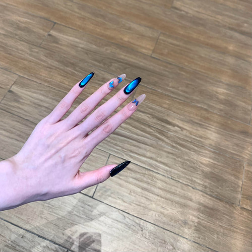 蓝色极光蝴蝶手工美甲穿戴甲高级小众ins网红爆款辣妹显白美甲贴