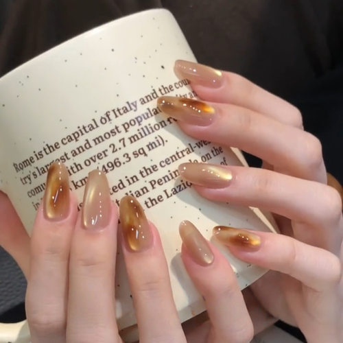 富家千金琥珀色渐变猫眼纯手工穿戴甲显白高级感美甲贴片假指甲