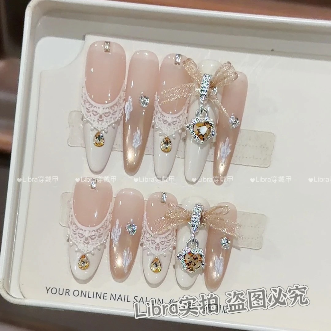 【初雪梦境】纯手工高定猫眼手工穿戴甲气质美甲百搭仙女款