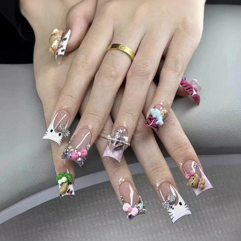鸭嘴美甲 hello kitty猫穿戴甲材料包黑皮猫咖色KT猫蝴蝶结歪心钻