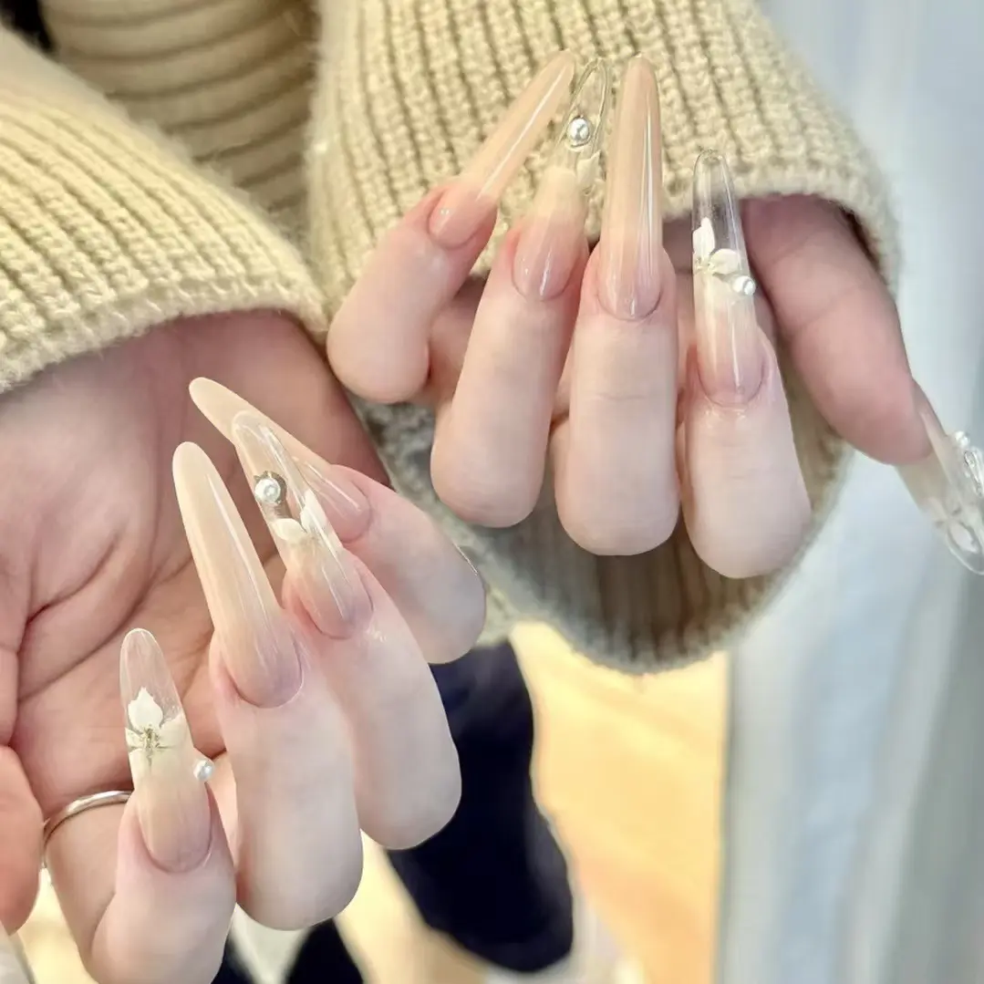 纯手工穿戴甲纯欲冰透冰花手绘花瓣高级感显白ins珍珠气质美甲贴