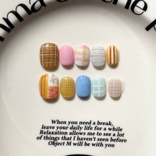 手工穿戴甲手绘穿戴式流行可爱捏捏猫眼短款成品甲片ins风穿戴甲