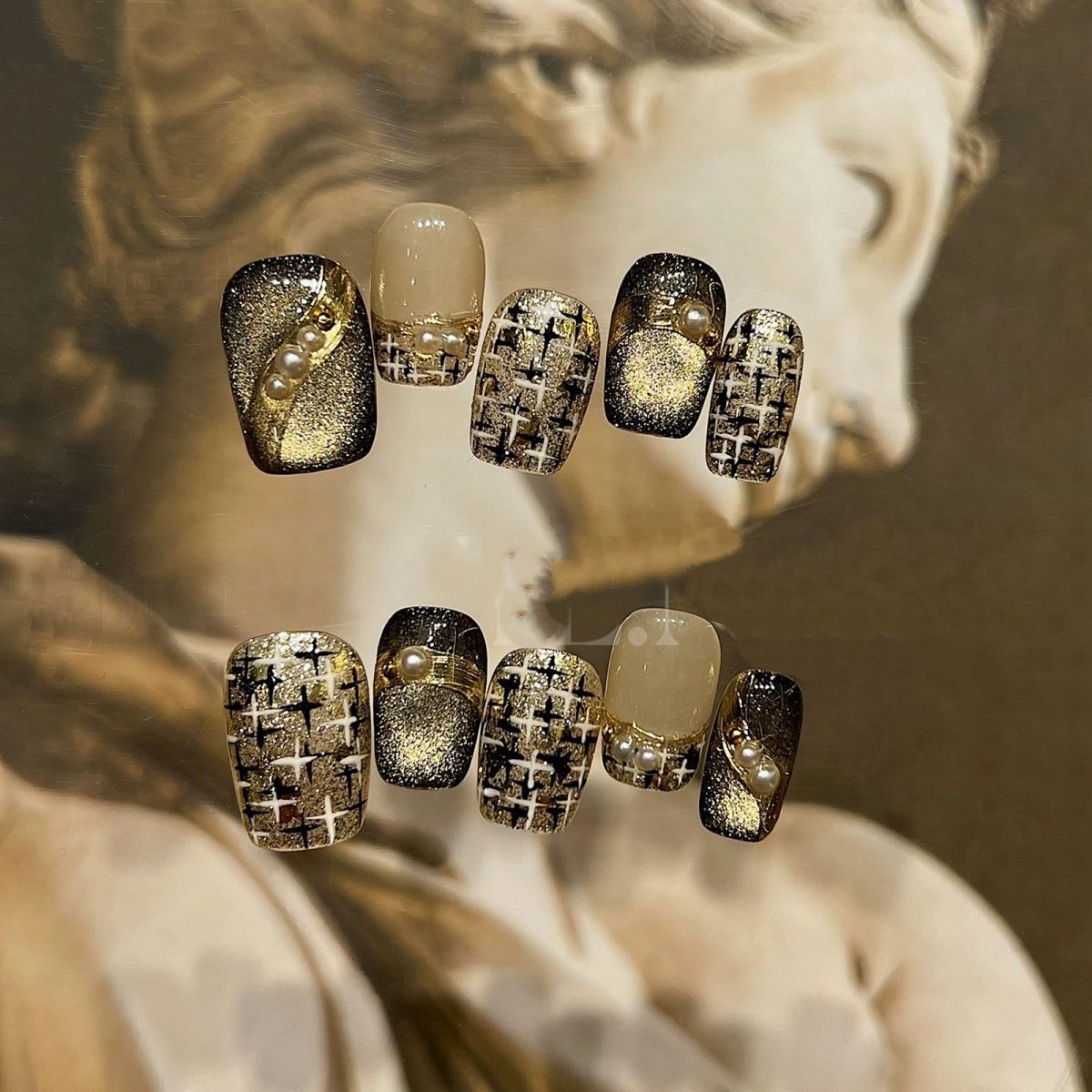 奢香夫人|法式小香风穿戴甲 灰黑猫眼珍珠穿戴甲 秋冬美拉德美甲