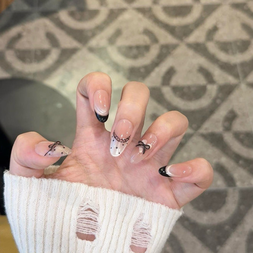 波点蝴蝶结春夏纯手工穿戴甲高级感小众显白美甲贴片成品假指甲